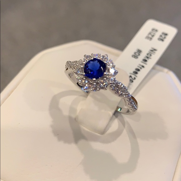 4.5mm Round Blue CZ September Engagement Ring - Picture 4 of 7